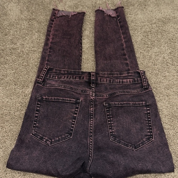 Wild Fable Purple Wash Denim skinny Raw Hem Size 2 - Picture 11 of 13